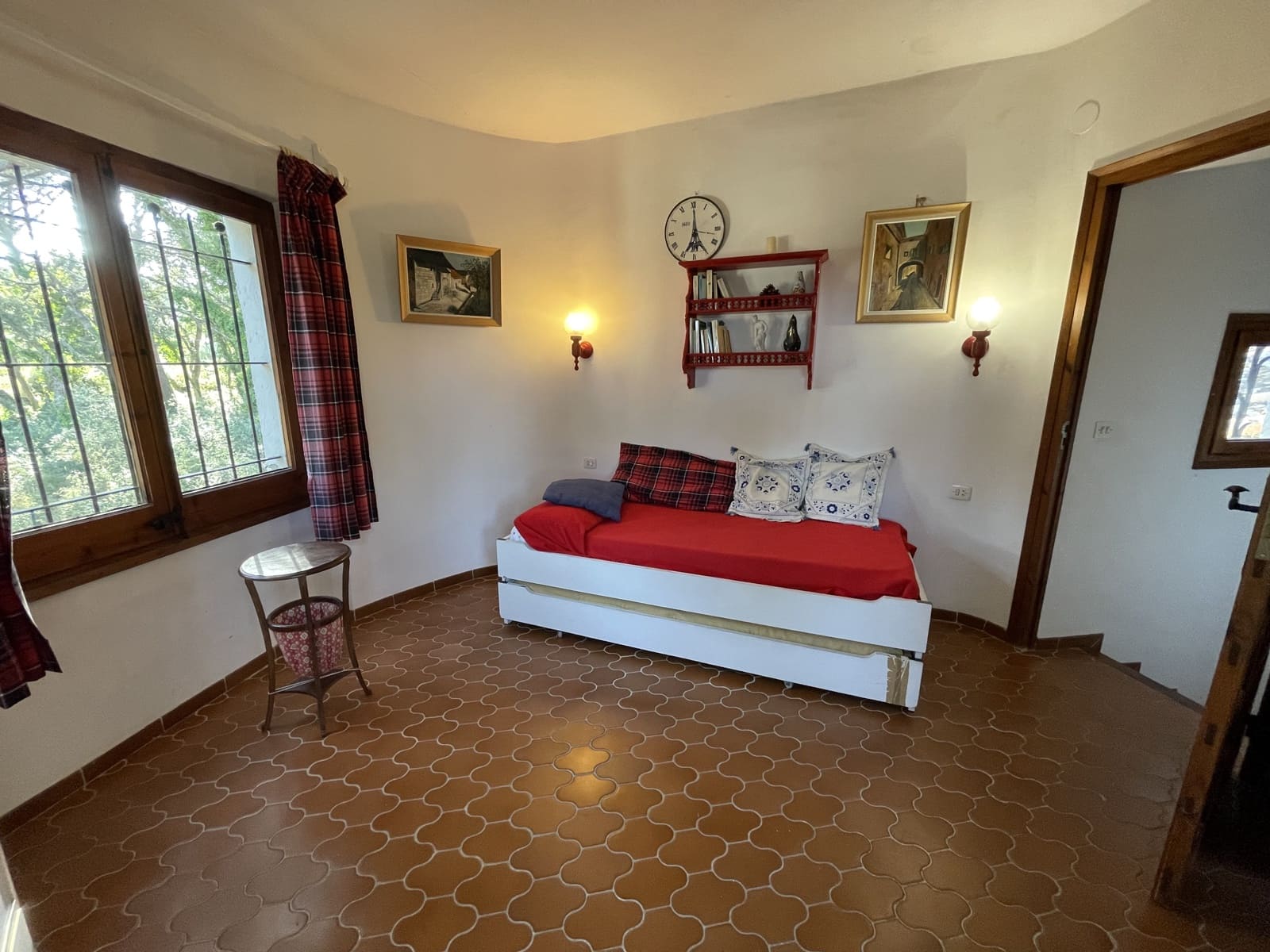 3 bedroom Villa for sale in Santa Cristina d'Aro with garage - € 650,000 (Ref: 9932244)