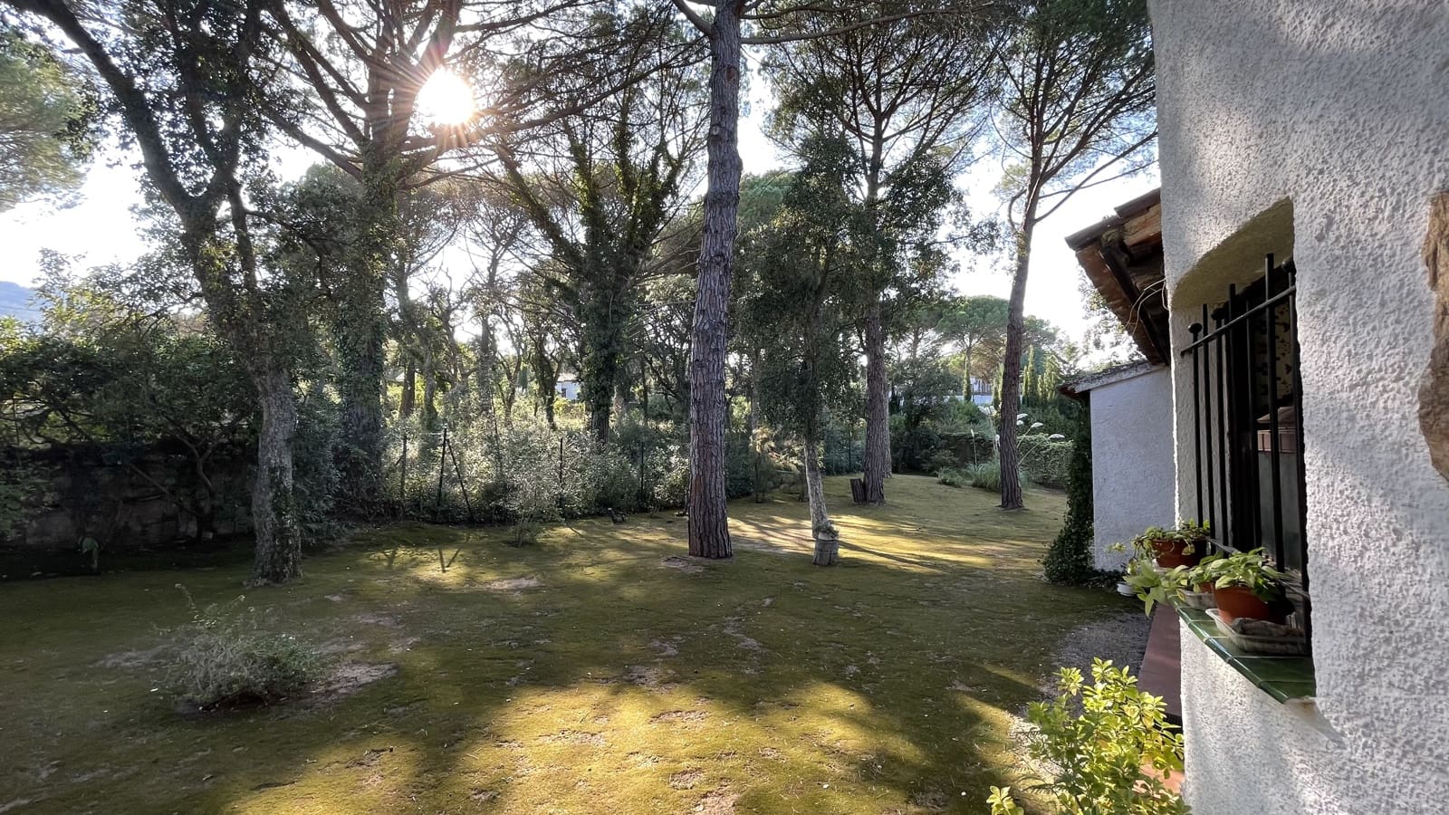 3 bedroom Villa for sale in Santa Cristina d'Aro with garage - € 650,000 (Ref: 9932244)