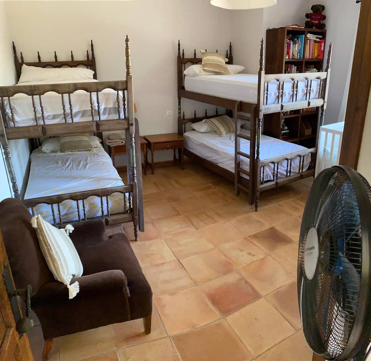 5 bedroom Townhouse for holiday rental in Santa Cristina d'Aro with pool garage - € 4,900 (Ref: 9944908)
