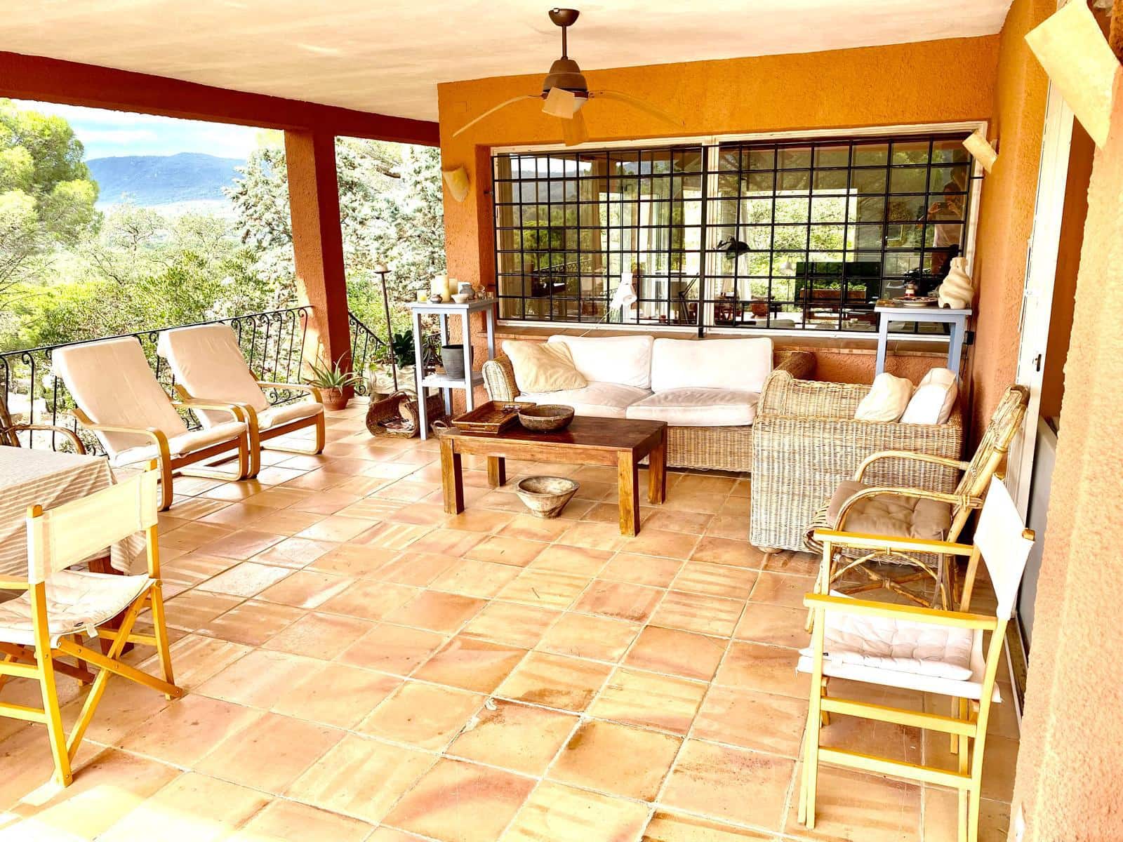 5 bedroom Townhouse for holiday rental in Santa Cristina d'Aro with pool garage - € 4,900 (Ref: 9944908)