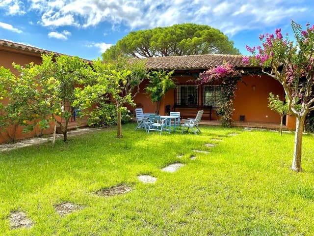 5 bedroom Townhouse for holiday rental in Santa Cristina d'Aro with pool garage - € 4,900 (Ref: 9944908)