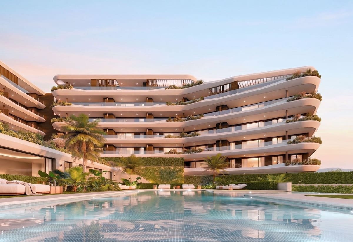 2 slaapkamer Penthouse te koop in Torrequebrada met zwembad garage - € 549.000 (Ref: 10073090)