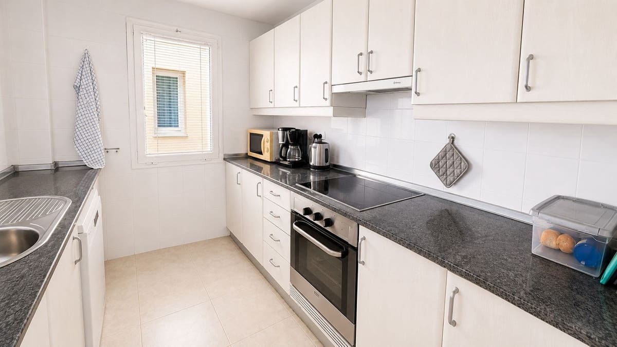2 soveværelse Penthouse til salg i Fuengirola med swimmingpool garage - € 449.500 (Ref: 10098682)