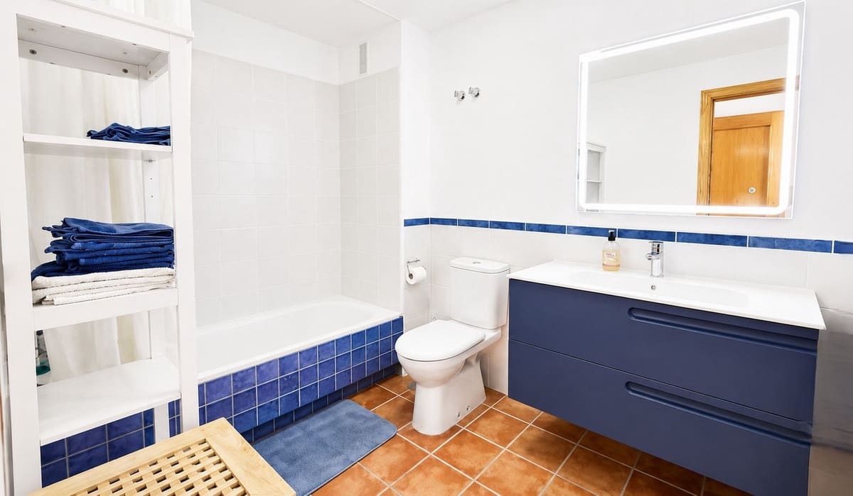 2 soveværelse Penthouse til salg i Fuengirola med swimmingpool garage - € 449.500 (Ref: 10098682)
