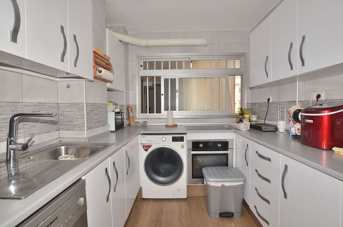 2 sovrum Lägenhet till salu i Fuengirola - 599 000 € (Ref: 10134943)