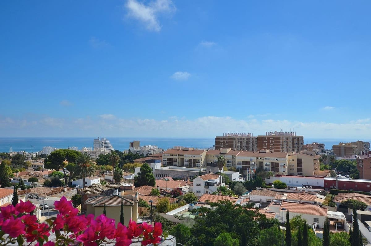 4 slaapkamer Penthouse te koop in Benalmadena met garage - € 495.000 (Ref: 10154359)
