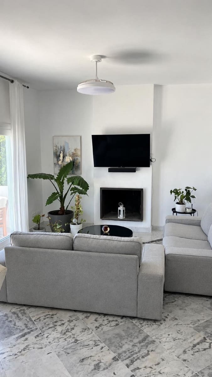 4 bedroom Villa for sale in Torremuelle with pool garage - € 995,000 (Ref: 10183561)