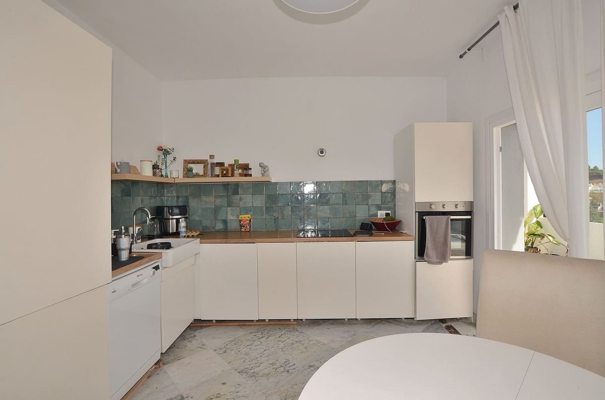 4 bedroom Villa for sale in Torremuelle with pool garage - € 995,000 (Ref: 10183561)