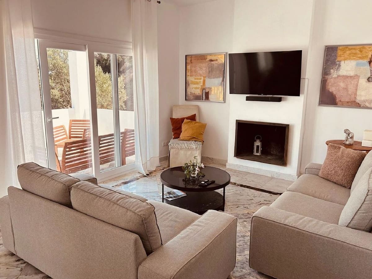 4 bedroom Villa for sale in Torremuelle with pool garage - € 995,000 (Ref: 10183561)