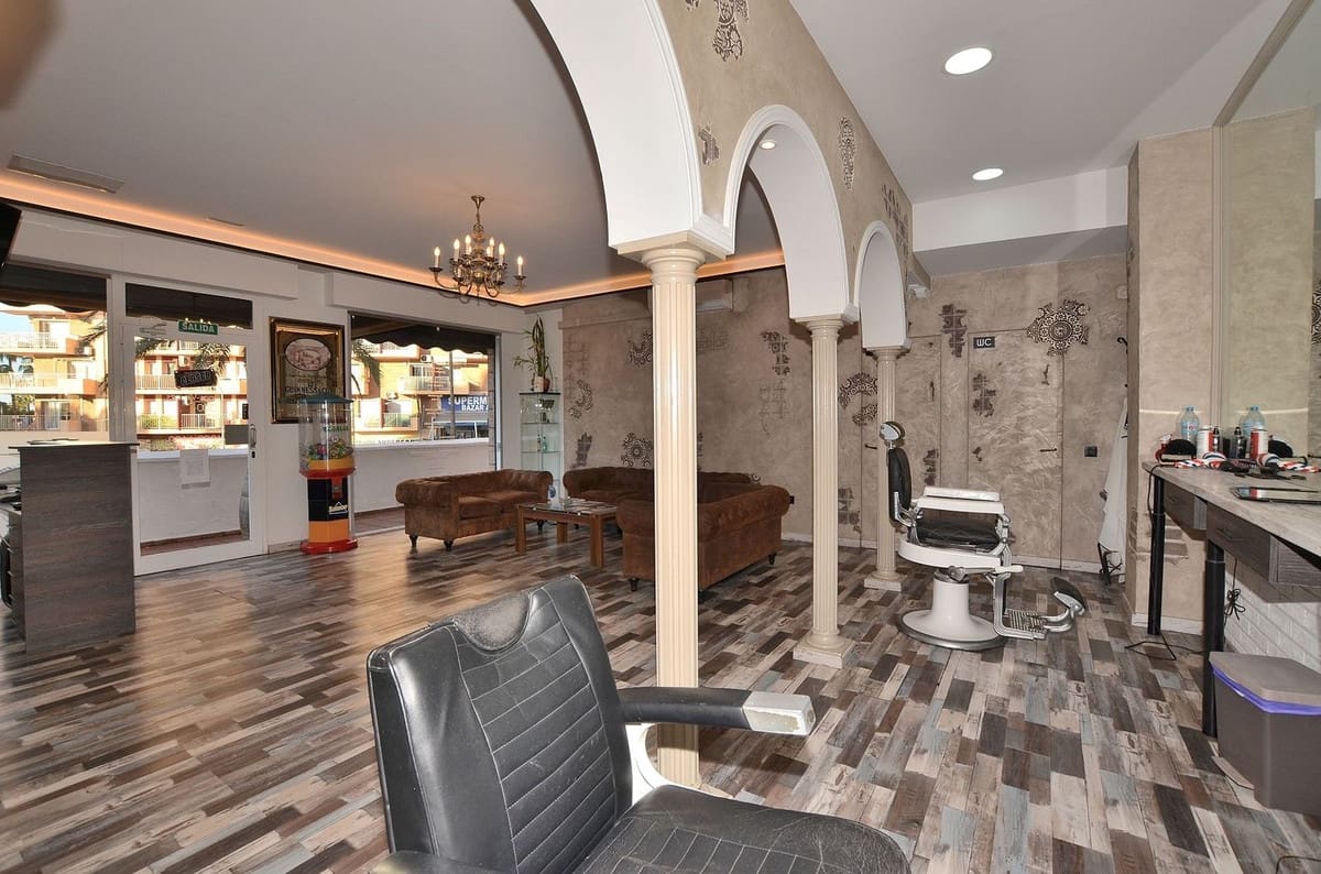 Erhverv til salg i Benalmadena Costa - € 54.950 (Ref: 8790375)