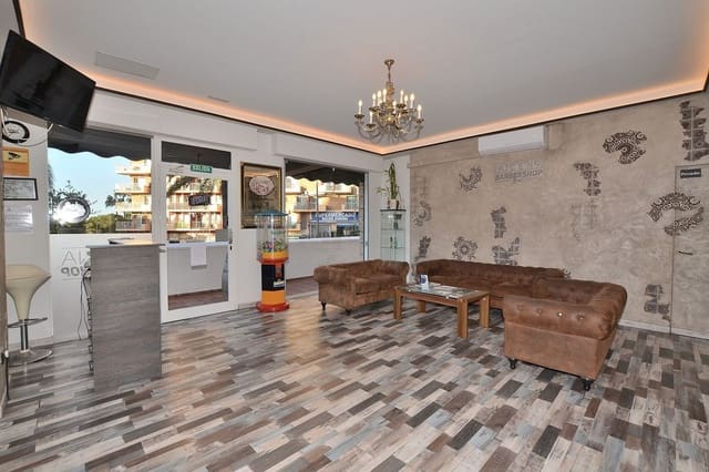 Commercial for sale in Benalmadena Costa, Benalmádena - € 54,950 (Ref: 8790375)