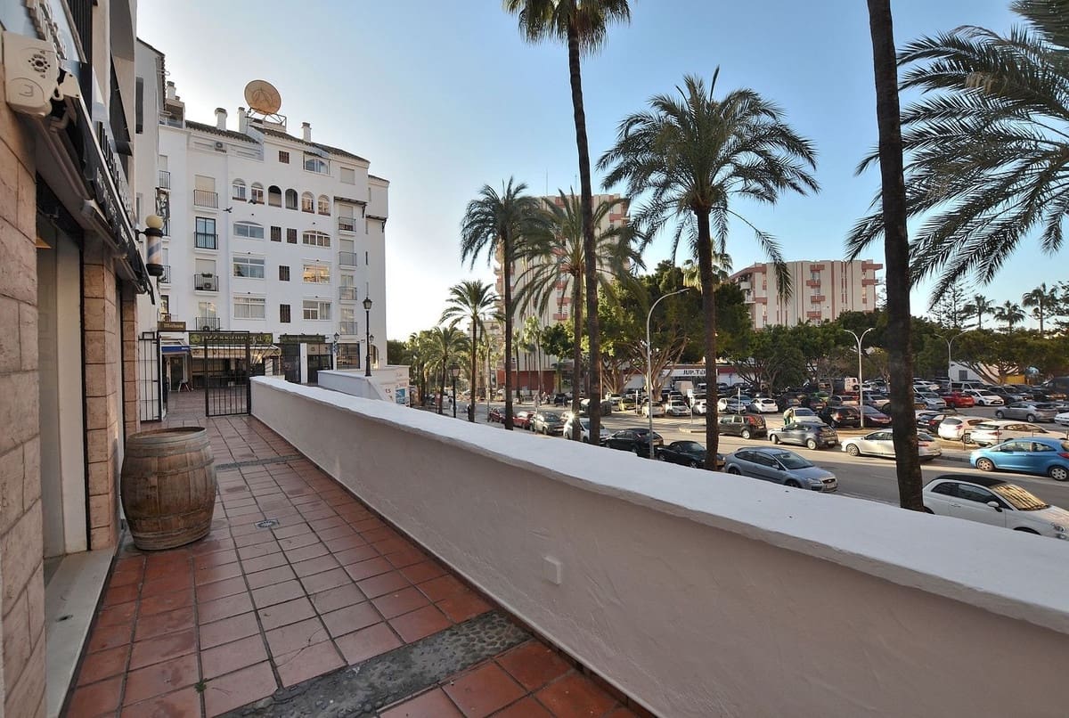 Erhverv til salg i Benalmadena Costa - € 54.950 (Ref: 8790375)
