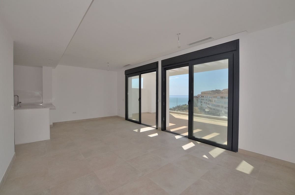 2 Zimmer Penthouse zu verkaufen in Fuengirola mit Pool Garage - 679.000 € (Ref: 9043922)