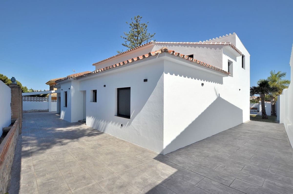Chalet de 5 habitaciones en El Coto en venta con piscina garaje - 1.295.000 € (Ref: 9104914)