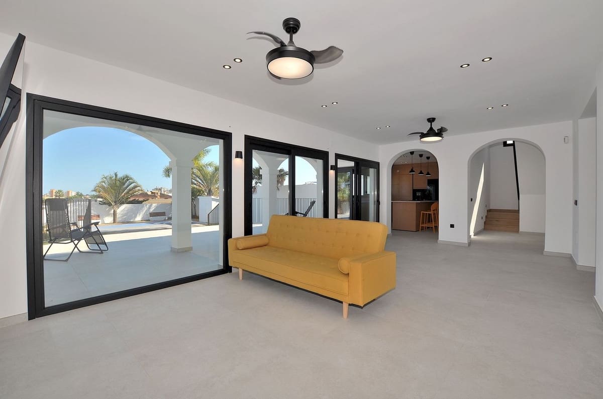Chalet de 5 habitaciones en El Coto en venta con piscina garaje - 1.295.000 € (Ref: 9104914)