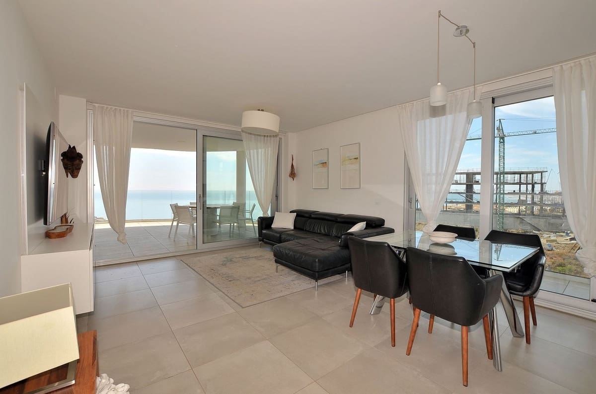 3 quarto Apartamento para venda em Fuengirola com piscina garagem - 995 000 € (Ref: 9131521)