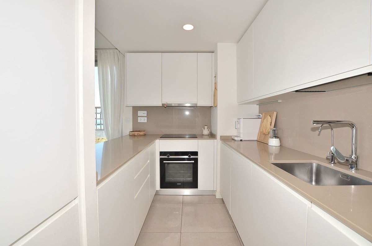 3 quarto Apartamento para venda em Fuengirola com piscina garagem - 995 000 € (Ref: 9131521)