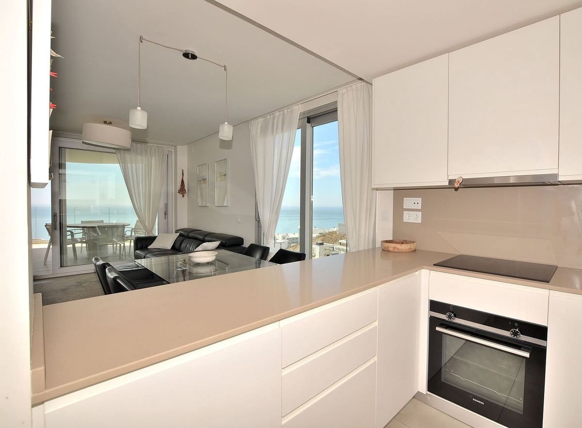 3 quarto Apartamento para venda em Fuengirola com piscina garagem - 995 000 € (Ref: 9131521)