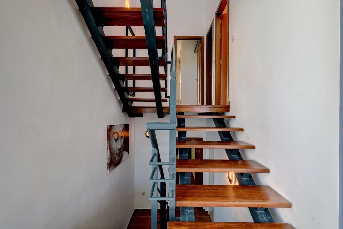 5 soveværelse Villa til salg i Benalmadena Costa med swimmingpool garage - € 899.000 (Ref: 9201580)