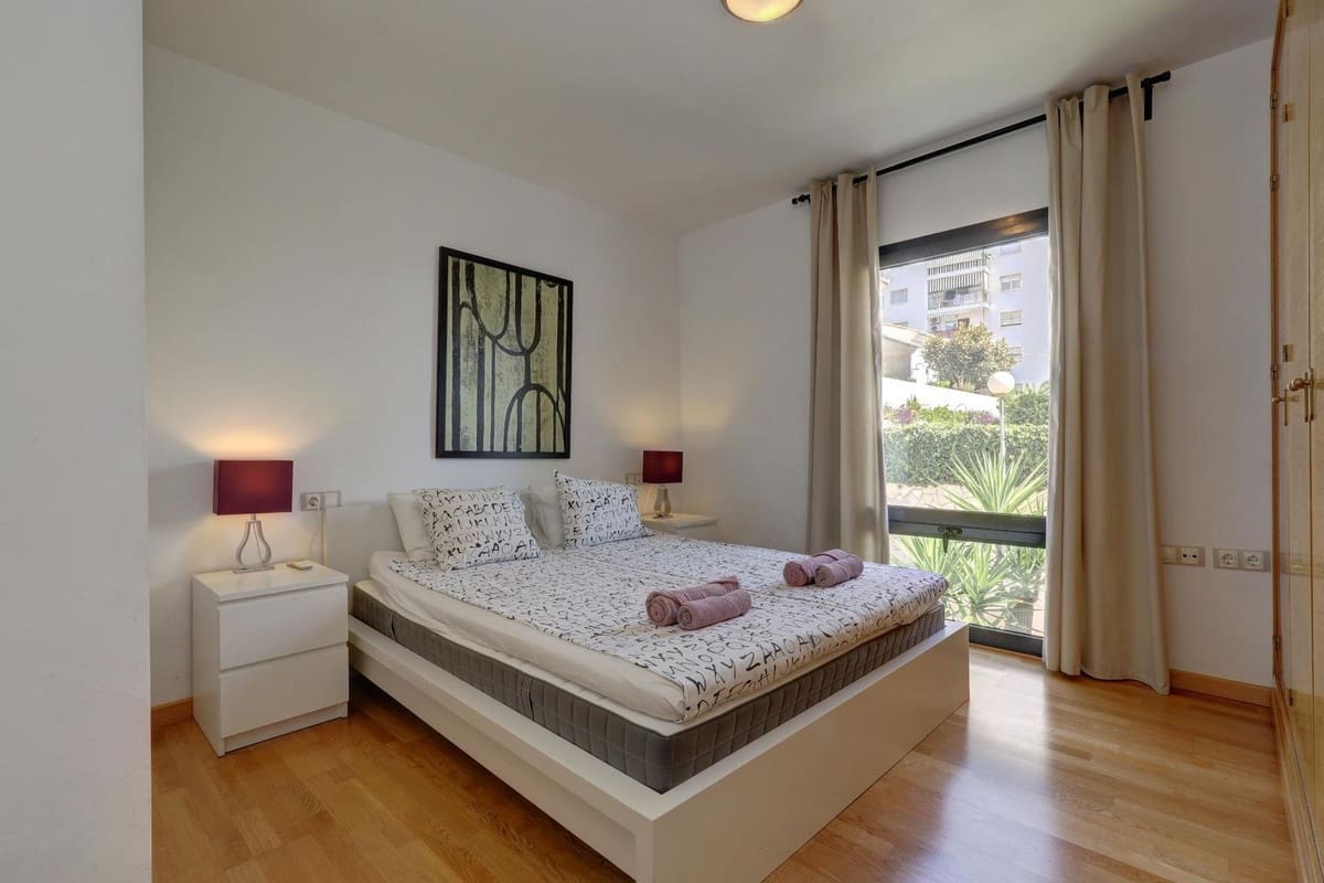 5 soveværelse Villa til salg i Benalmadena Costa med swimmingpool garage - € 899.000 (Ref: 9201580)