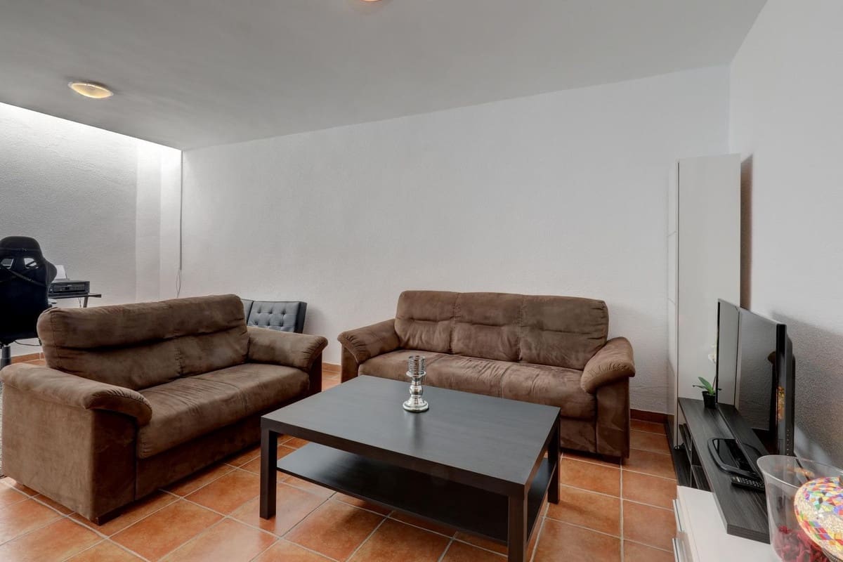 5 soveværelse Villa til salg i Benalmadena Costa med swimmingpool garage - € 899.000 (Ref: 9201580)