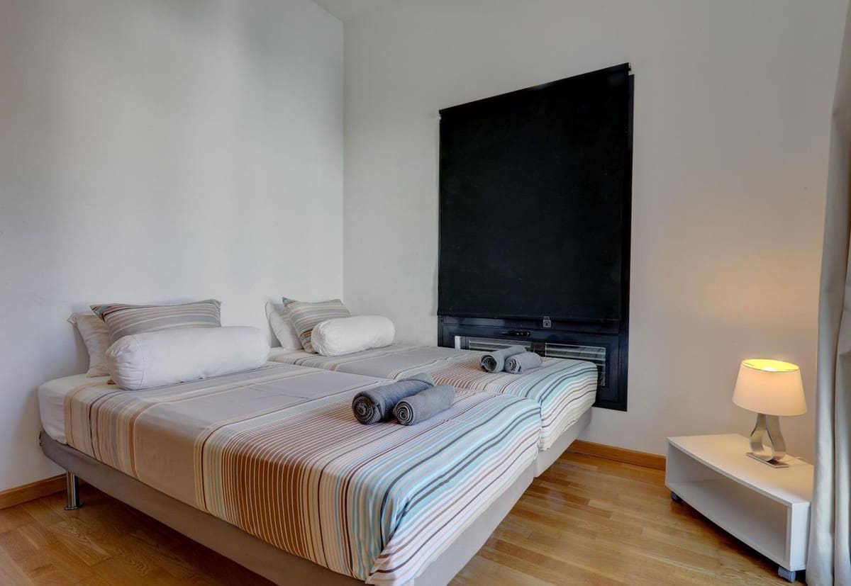 5 soveværelse Villa til salg i Benalmadena Costa med swimmingpool garage - € 899.000 (Ref: 9201580)