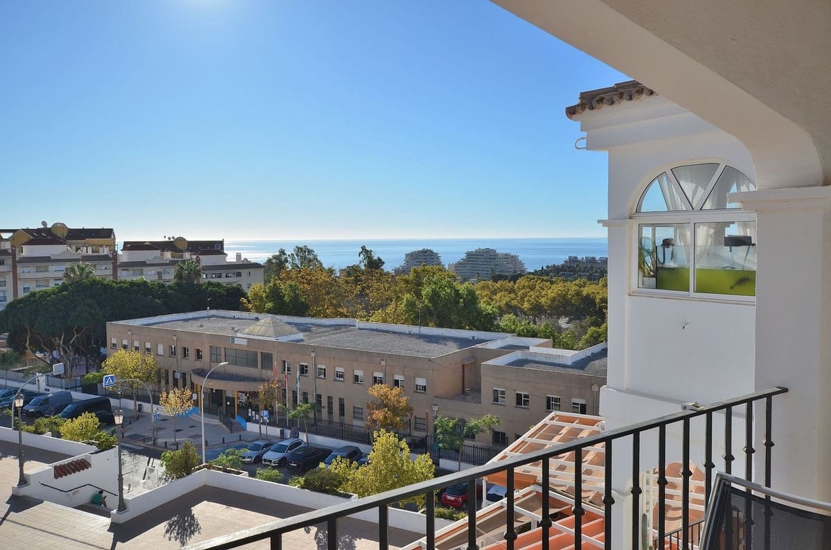 2 chambre Penthouse à vendre à Arroyo de la Miel avec piscine garage - 325 000 € (Ref: 9340142)