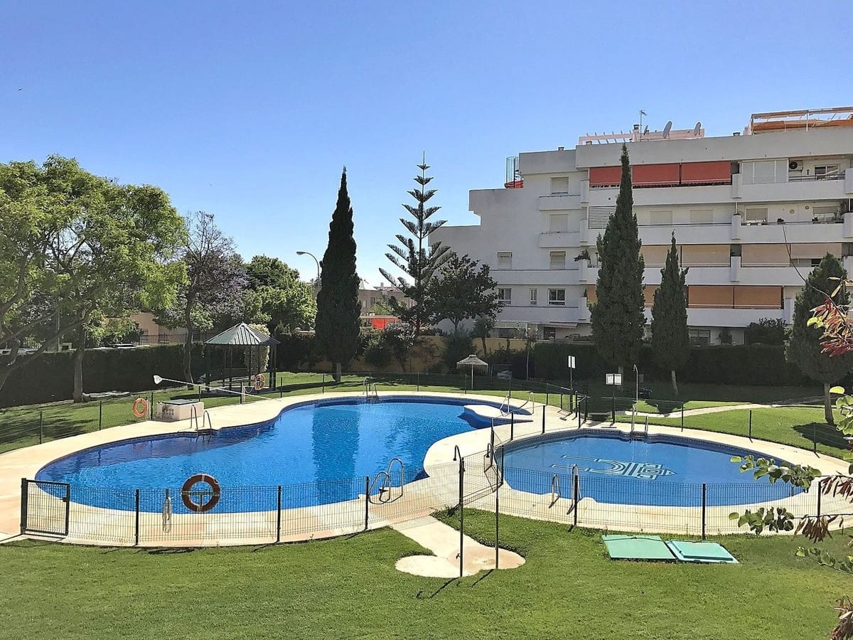 2 chambre Penthouse à vendre à Arroyo de la Miel avec piscine garage - 325 000 € (Ref: 9340142)