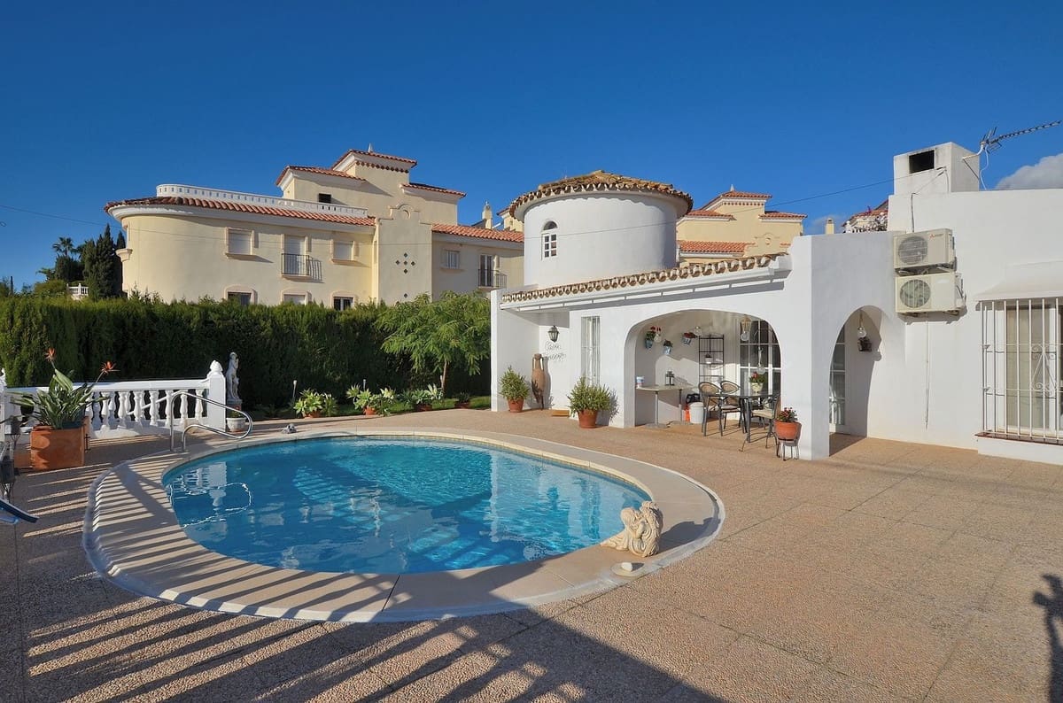 3 camera da letto Villa in vendita in Fuengirola con piscina garage - 569.000 € (Rif: 9421579)