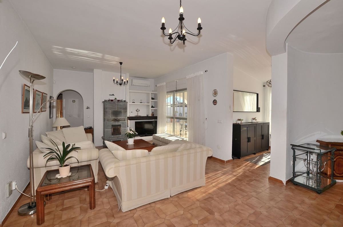 3 camera da letto Villa in vendita in Fuengirola con piscina garage - 569.000 € (Rif: 9421579)