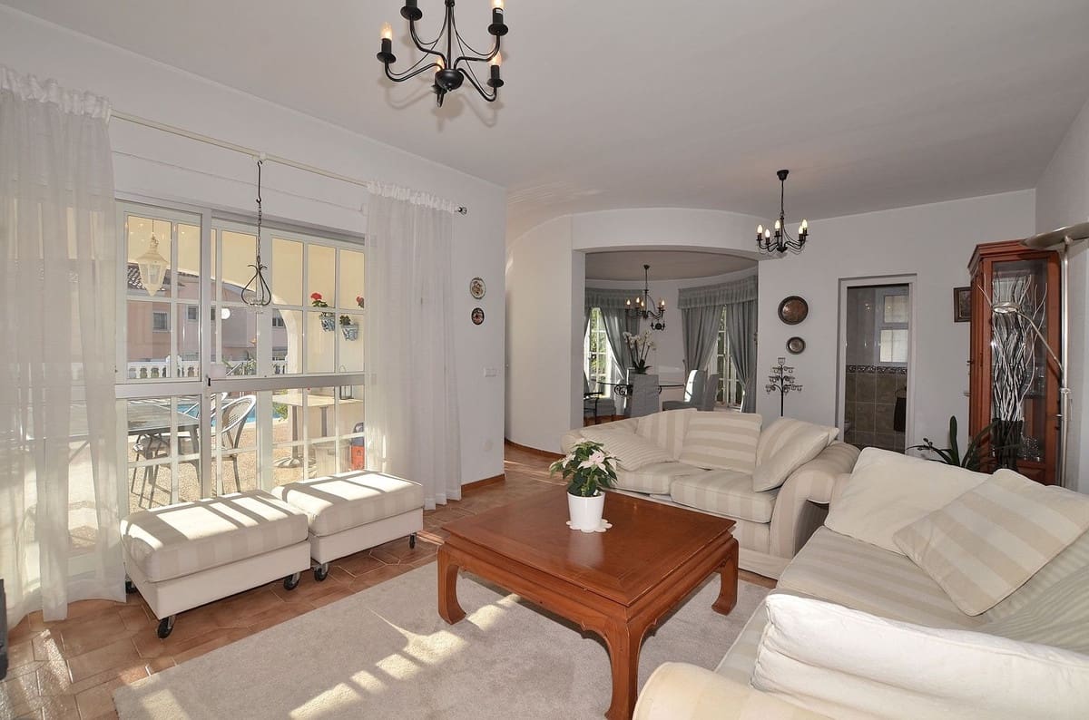 3 camera da letto Villa in vendita in Fuengirola con piscina garage - 569.000 € (Rif: 9421579)