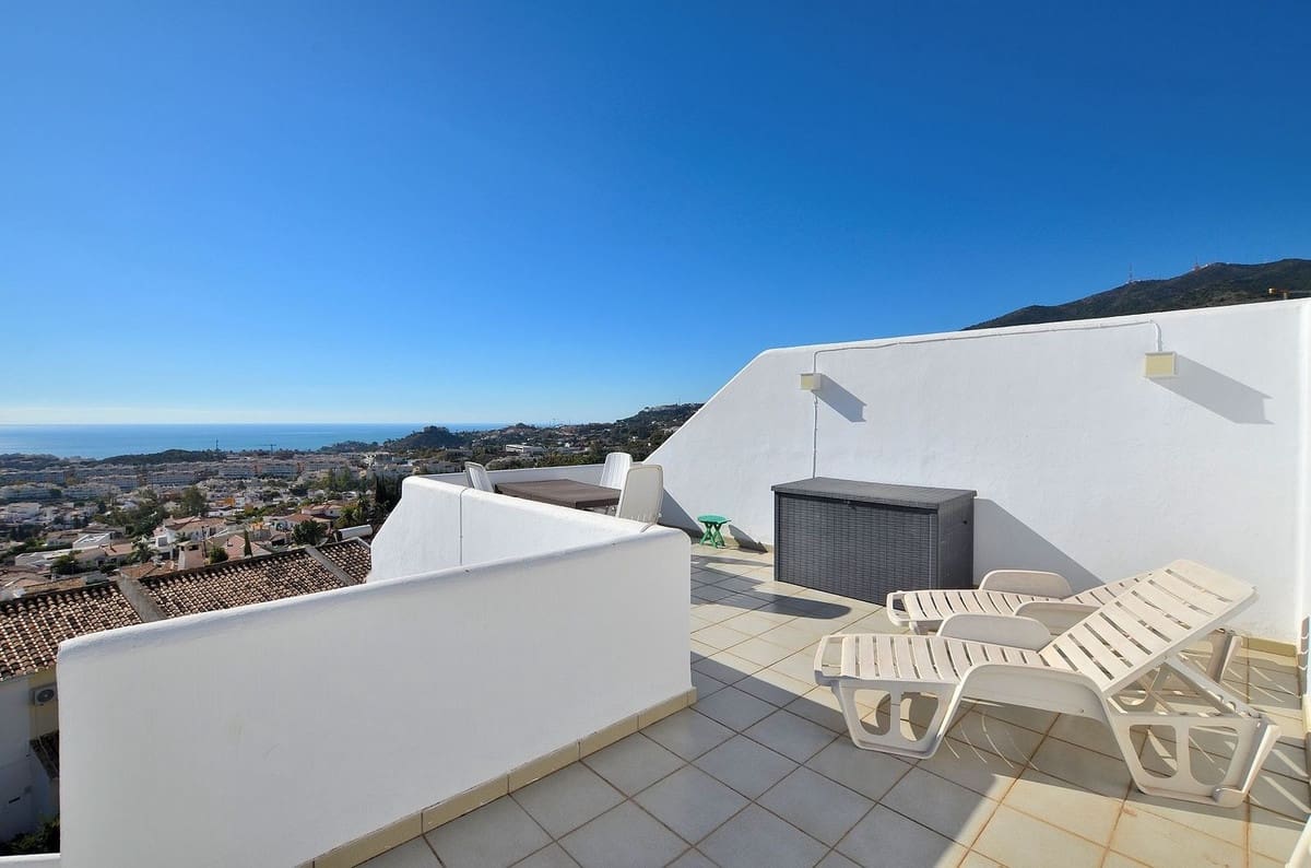 2 sypialnia Dom na sprzedaż w Benalmadena z basenem - 345 000 € (Ref: 9426440)