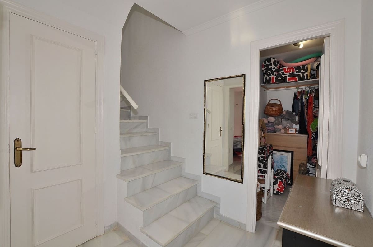 2 sypialnia Dom na sprzedaż w Benalmadena z basenem - 345 000 € (Ref: 9426440)