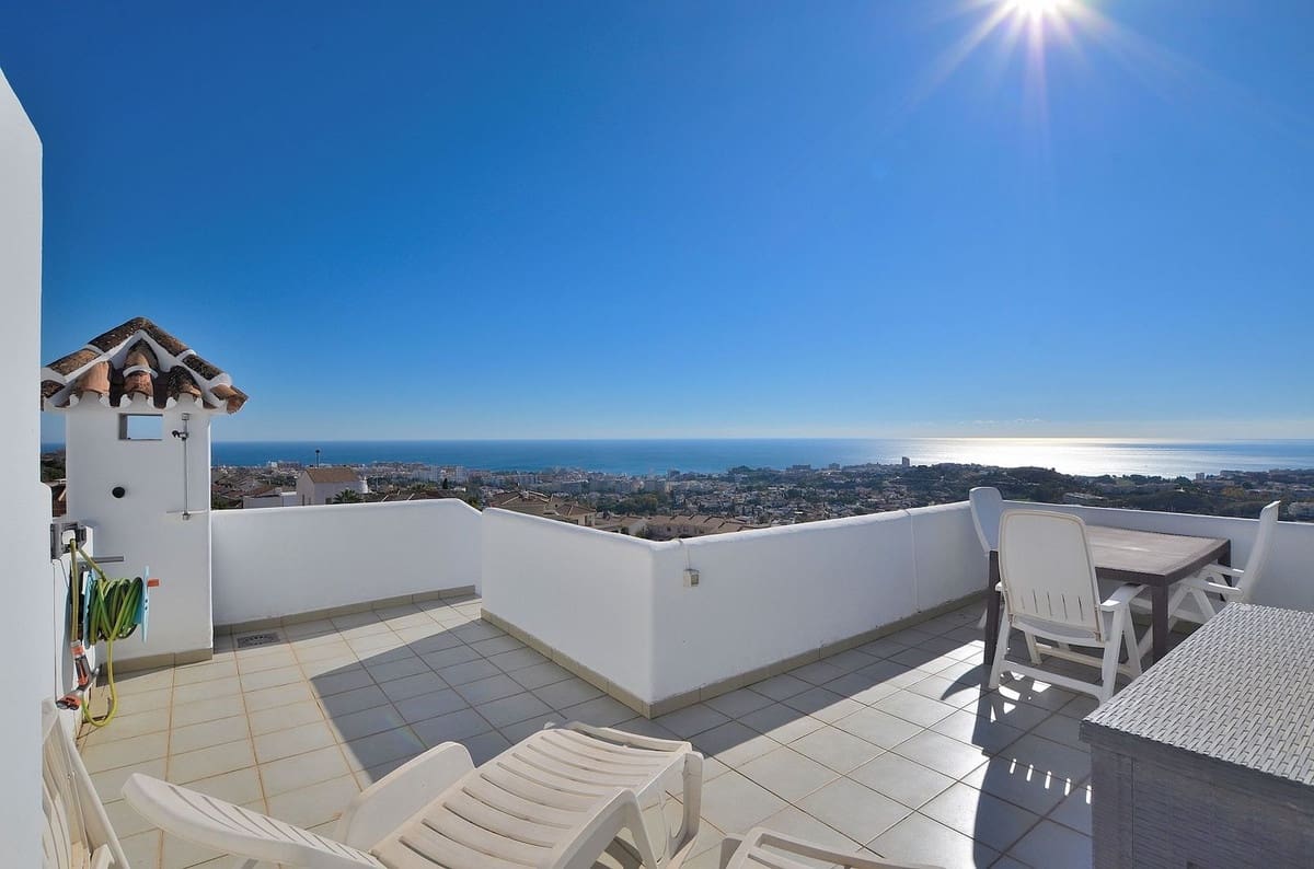 2 sypialnia Dom na sprzedaż w Benalmadena z basenem - 345 000 € (Ref: 9426440)
