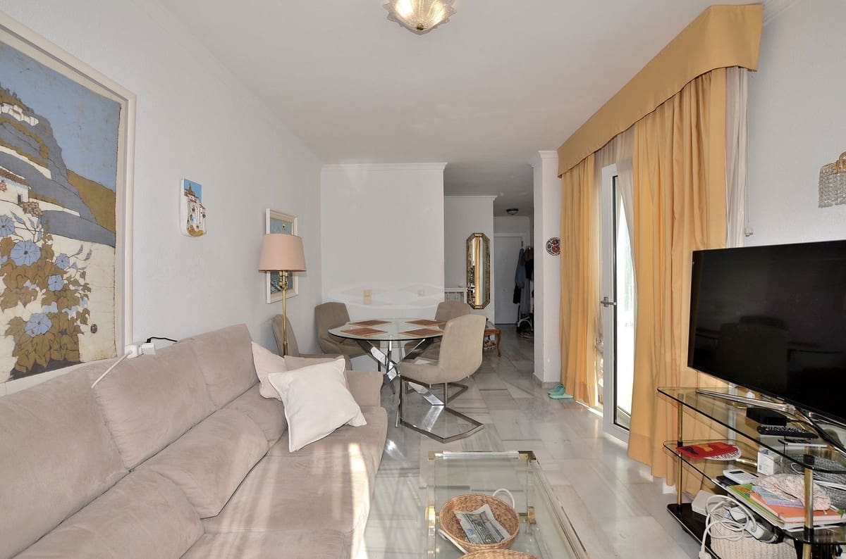 2 sypialnia Dom na sprzedaż w Benalmadena z basenem - 345 000 € (Ref: 9426440)