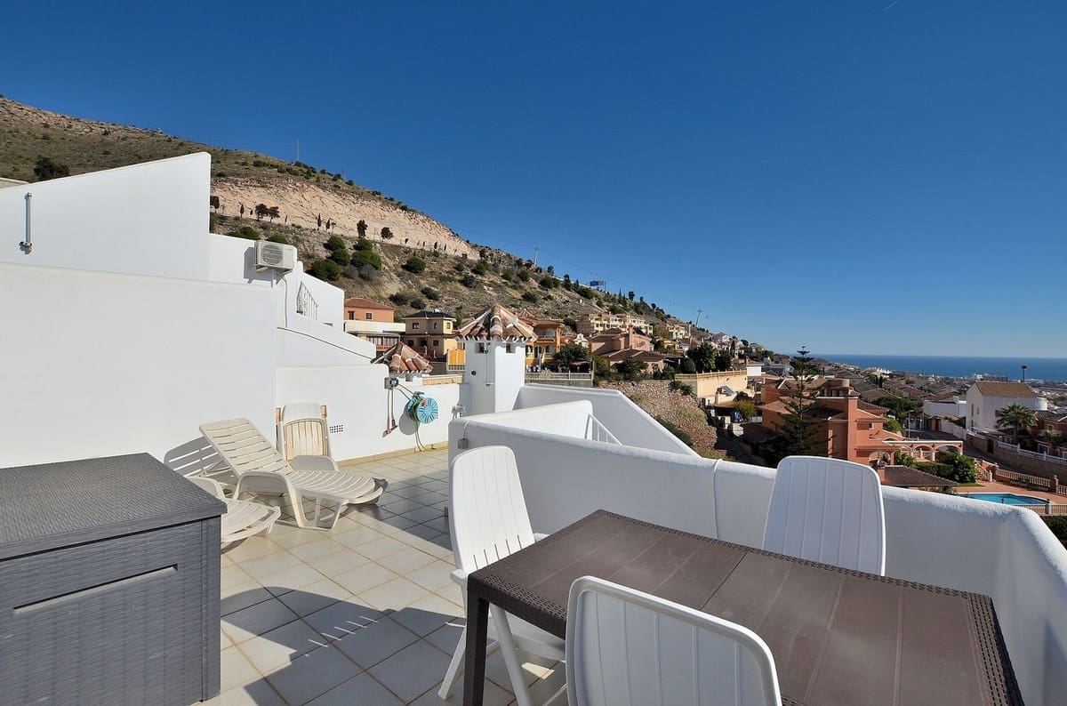 2 sypialnia Dom na sprzedaż w Benalmadena z basenem - 345 000 € (Ref: 9426440)