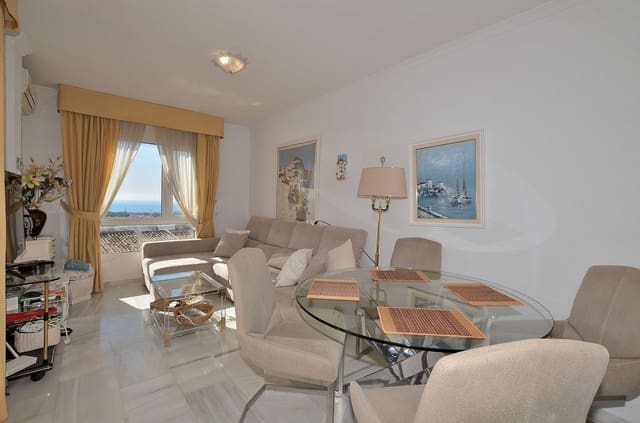 2 soveværelse Byhus til salg i Benalmádena med swimmingpool - € 345.000 (Ref: 9426440)