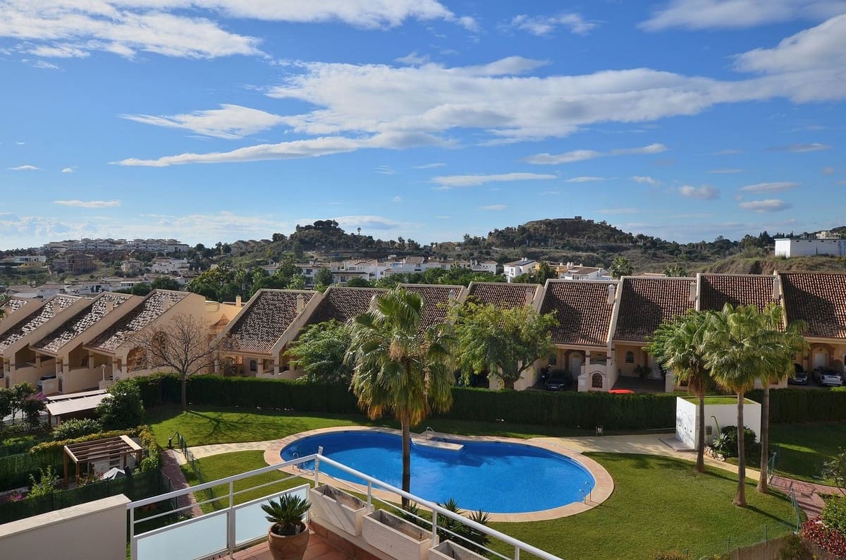 3 Zimmer Penthouse zu verkaufen in Arroyo de la Miel mit Pool Garage - 525.000 € (Ref: 9432652)