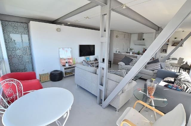 2 slaapkamer Penthouse te koop in Benalmadena Costa, Benalmádena met zwembad garage - € 349.000 (Ref: 9435144)