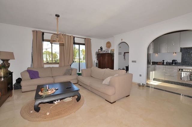 Ático de 2 habitaciones en Mijas Costa, Mijas en venta con piscina garaje - 445.000 € (Ref: 9438346)