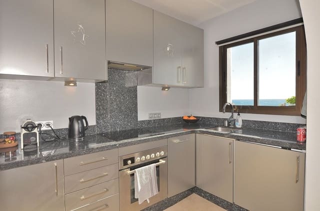 Ático de 2 habitaciones en Mijas Costa, Mijas en venta con piscina garaje - 445.000 € (Ref: 9438346)