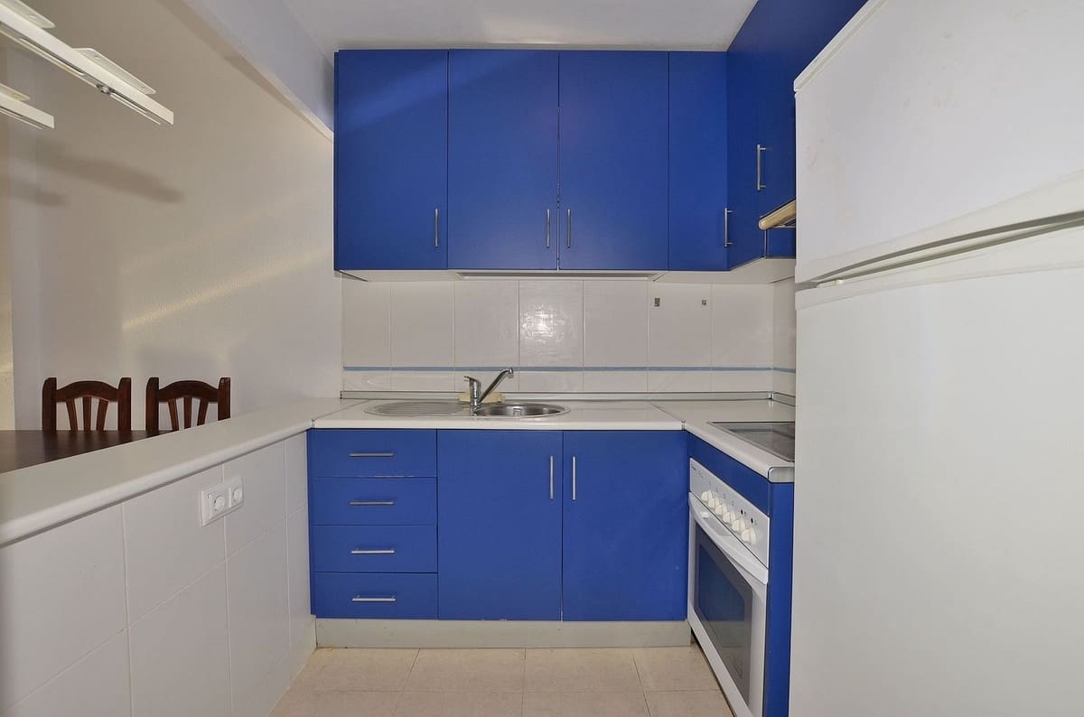 Casa de 2 habitaciones en Benalmádena en venta con piscina garaje - 299.000 € (Ref: 9487245)