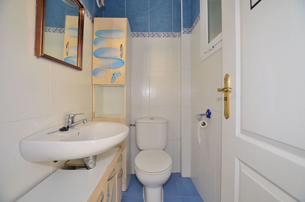 Casa de 2 habitaciones en Benalmádena en venta con piscina garaje - 299.000 € (Ref: 9487245)