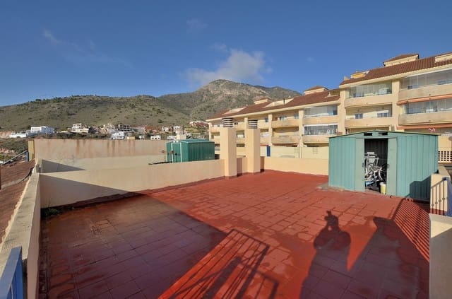 Casa de 2 habitaciones en Benalmádena en venta con piscina garaje - 299.000 € (Ref: 9487245)