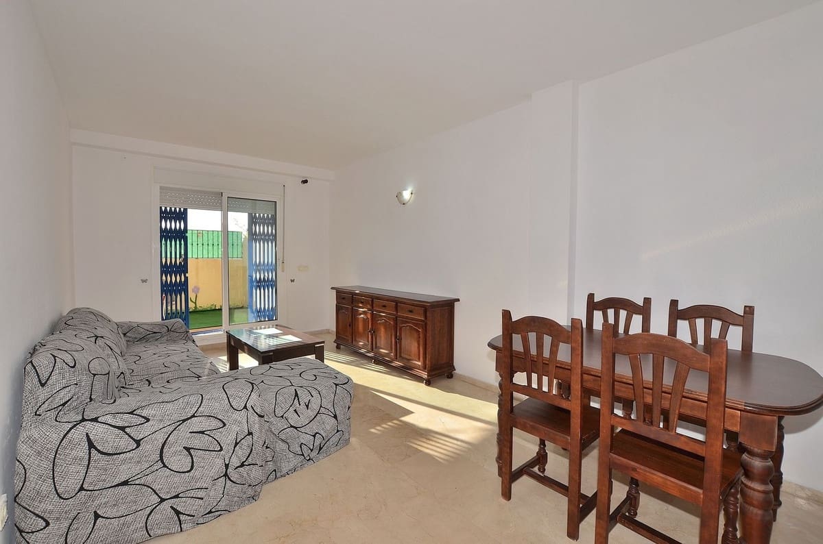 Casa de 2 habitaciones en Benalmádena en venta con piscina garaje - 290.000 € (Ref: 9487245)