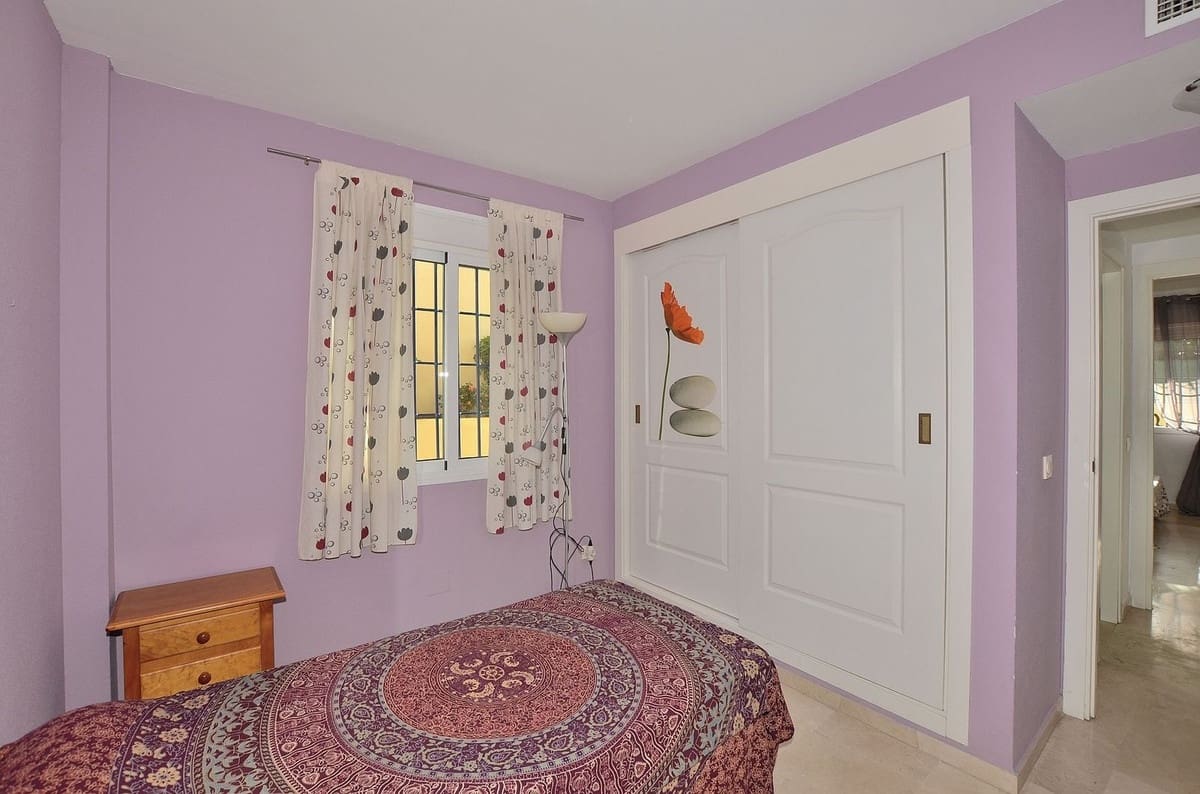 Casa de 2 habitaciones en Benalmádena en venta con piscina garaje - 290.000 € (Ref: 9487245)