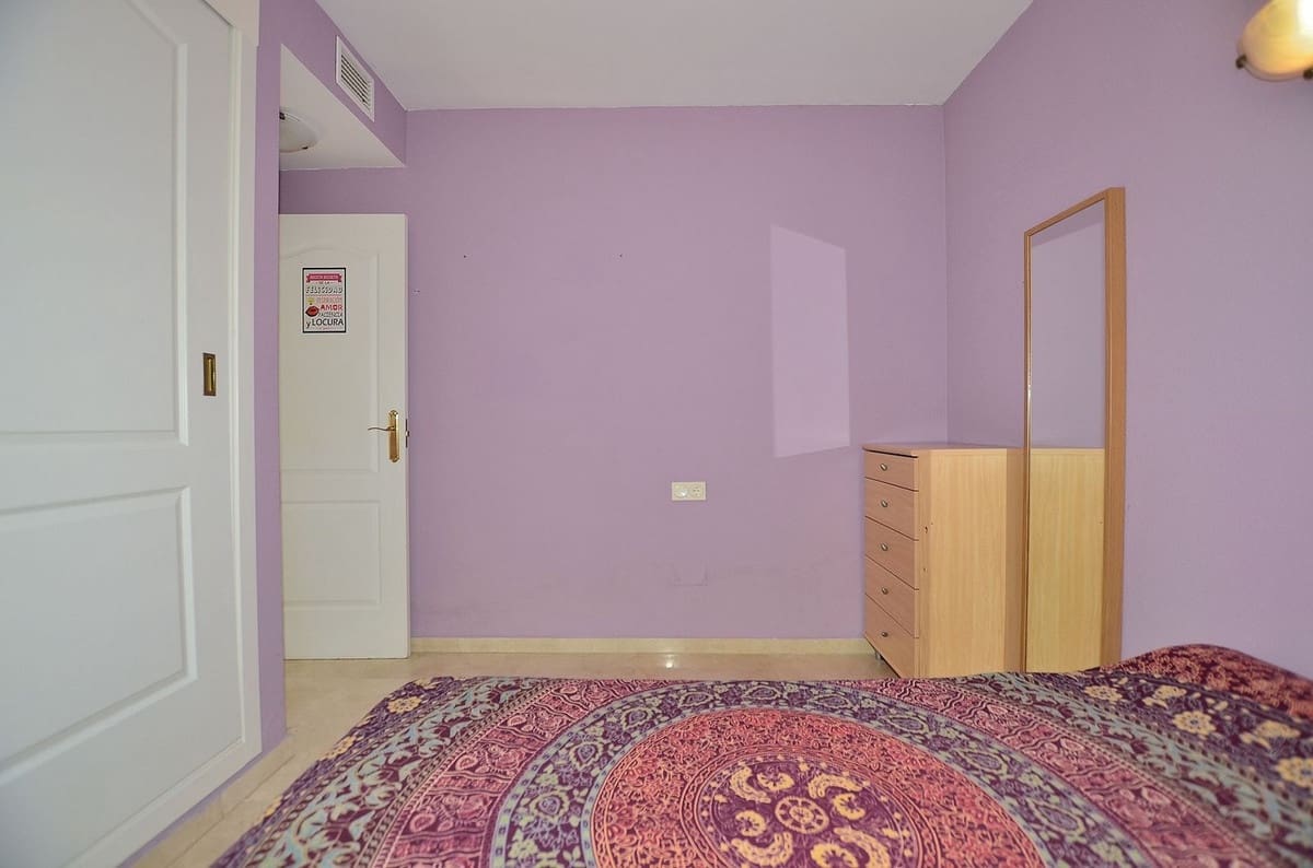 Casa de 2 habitaciones en Benalmádena en venta con piscina garaje - 290.000 € (Ref: 9487245)