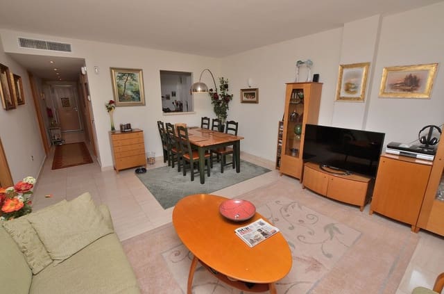 3 makuuhuone Huoneisto myytävänä paikassa Benalmádena mukana uima-altaan 
autotalli - 449 000 € (Ref: 9594461)