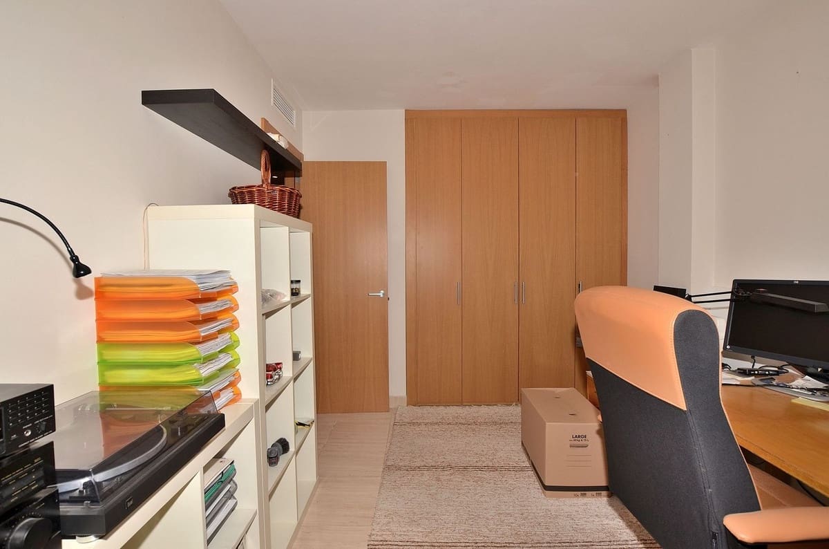 3 bedroom Apartment for sale in Benalmadena with pool garage - € 449,000 (Ref: 9594461)