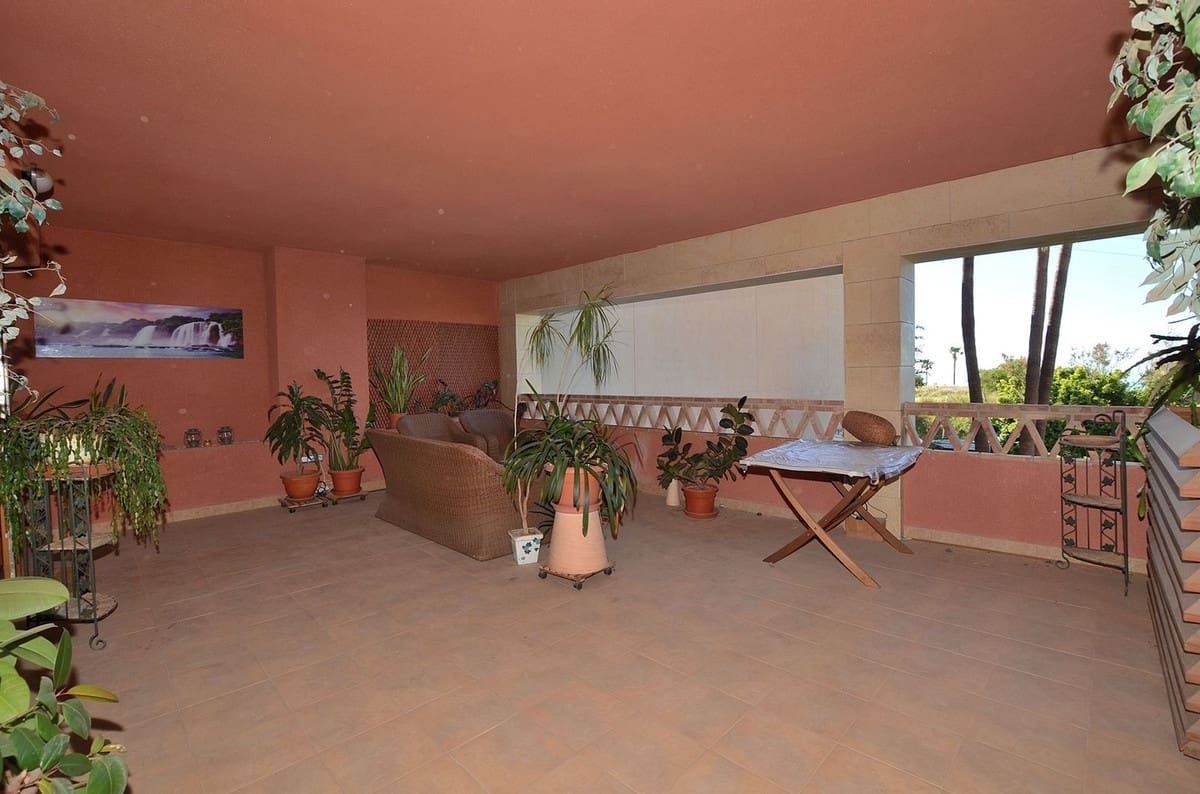 3 bedroom Apartment for sale in Benalmadena with pool garage - € 449,000 (Ref: 9594461)
